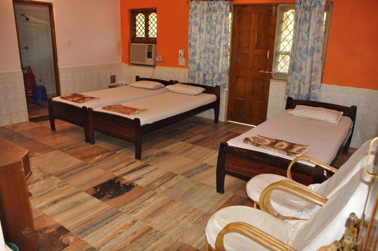 Hotel Gokarna International Экстерьер фото